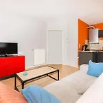 Le Monjuzet - Joli T2 avec petite terrasse confort, proche du centre ville