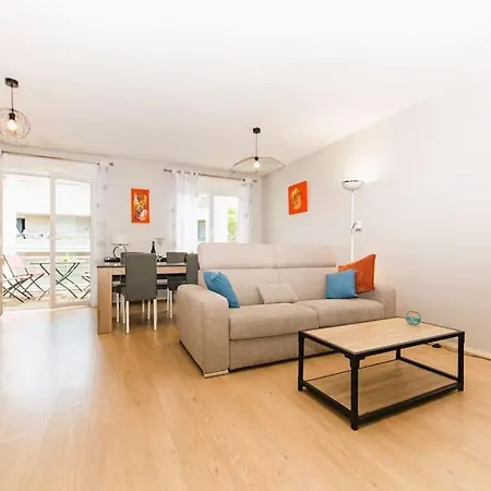 Le Monjuzet - Joli T2 Avec Petite Terrasse Confort, Proche Du Centre Appartement