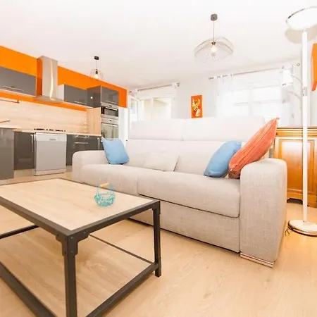 Appartement Le Monjuzet - Joli T2 Avec Petite Terrasse Confort, Proche Du Centre